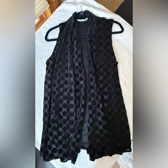 Susan Graver Black Textured Polka Dot Vest - Picture 1 of 4